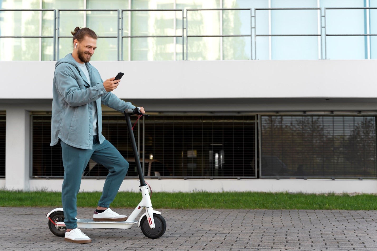 self driving scooter for rent